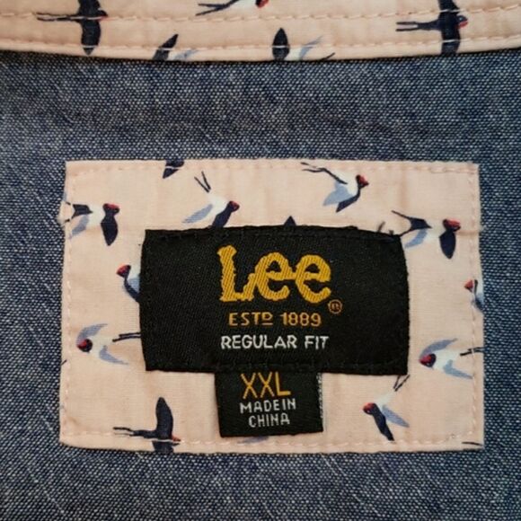 🌹LEE BUTTON UP PINK SHIRT - Picture 2 of 5